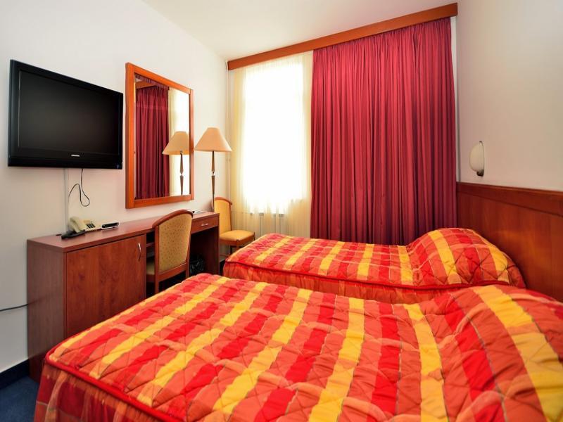 Hotel Jezero Plitvicka Jezera Luaran gambar