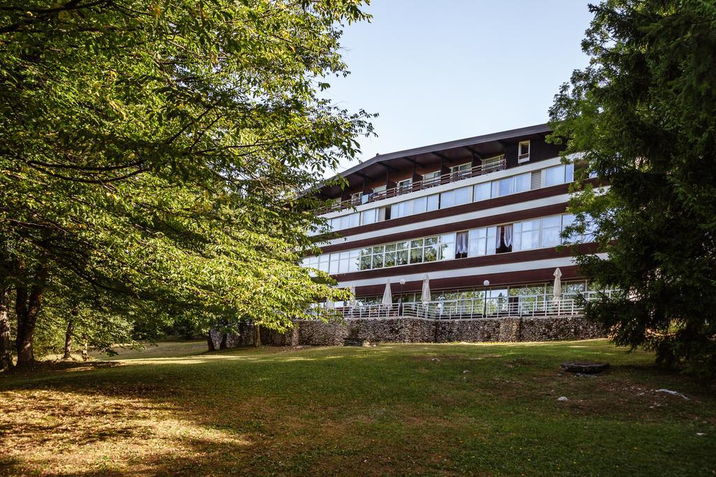 Hotel Jezero Plitvicka Jezera Luaran gambar